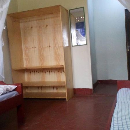 Fort Portal Knowledge For Change House酒店 外观 照片